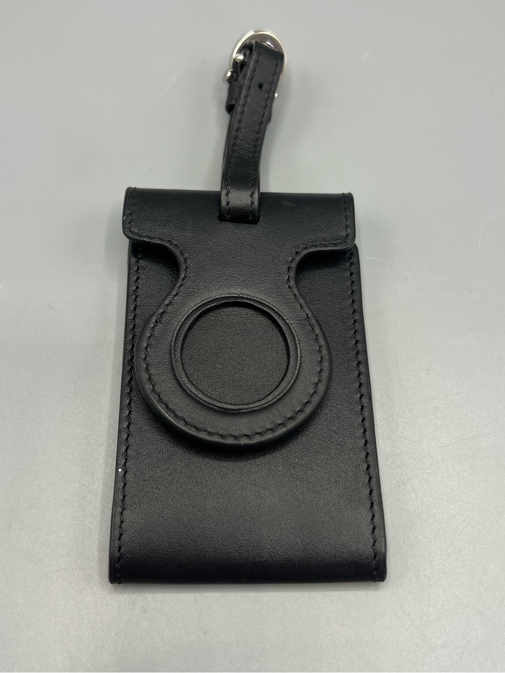 Royce Black Leather AirTag Luggage Tag ID Holder Travel Bag Accessory